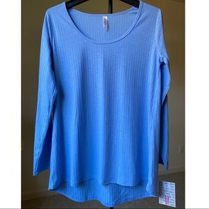 ⚡️FLASH SALE⚡️NWT LuLaRoe Lynnae Ribbed Sky Blue M